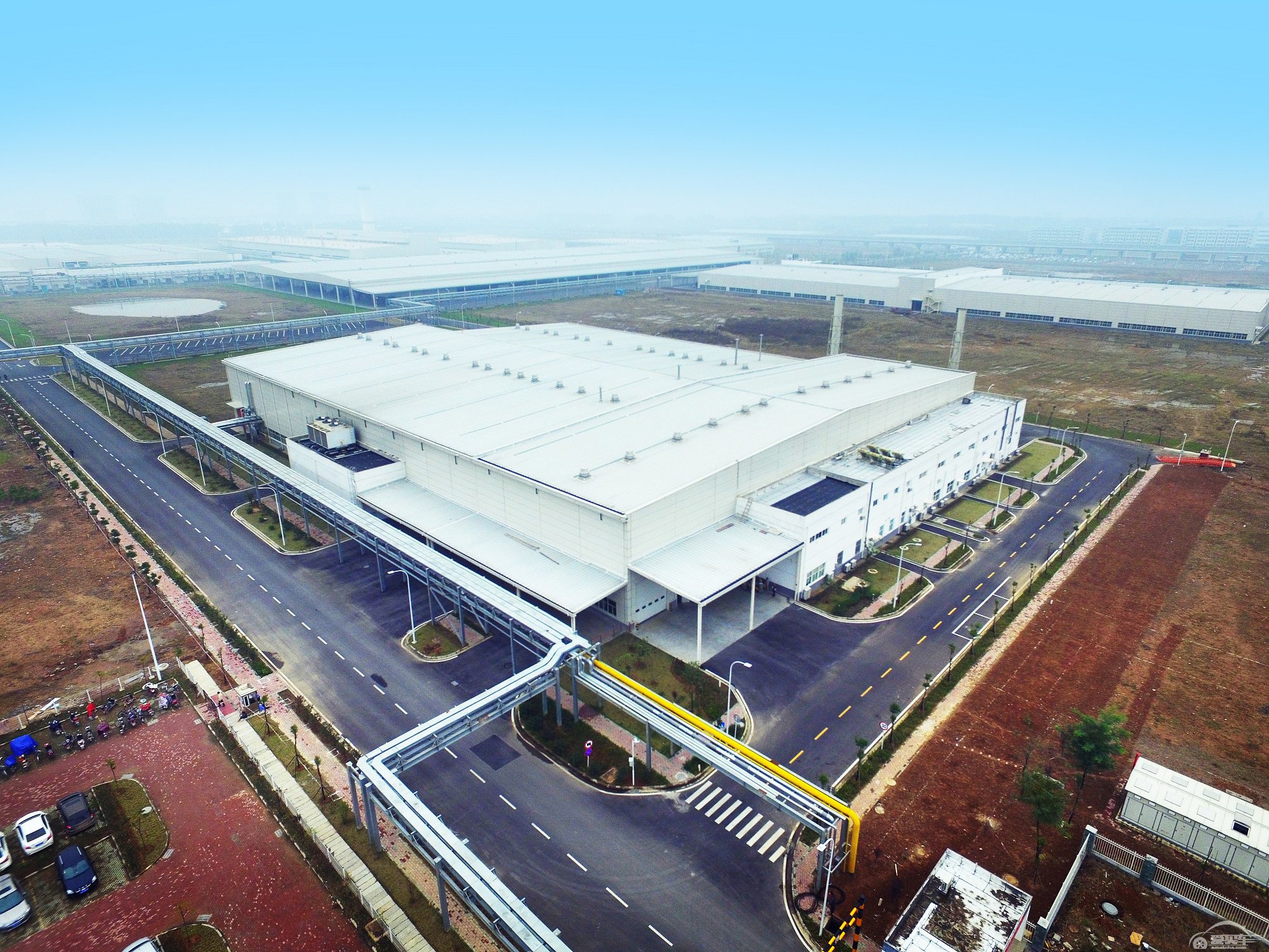 东风雷诺武汉工厂即将竣工开业