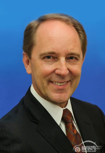 Marc Comeau先生出任通用汽车中国公司销售、服务及营销副总裁兼上汽通用汽车副总经理