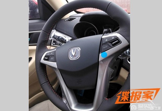 内外细节提升 新款逸动/逸动XT实车曝光