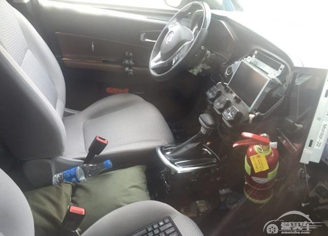 广汽传祺GS6谍照曝光,外观借鉴GS8设计