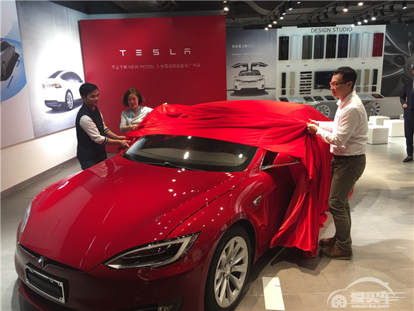 陆地最快轿跑－特斯拉新Model S亮相广州 