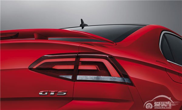 凌渡GTS首秀引关注 彰显高颜值性能轿车魅力