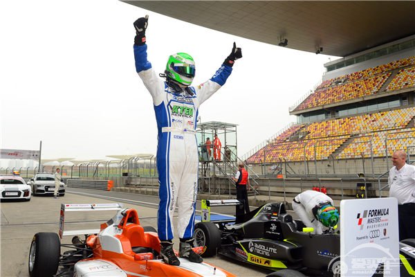 青年冠军方程式系列赛上海站 第二和第三回合：罗尔获得开赛两连胜
