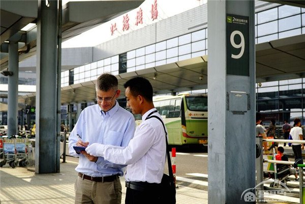 米其林集团宣布投资中国代客泊车公司e代泊