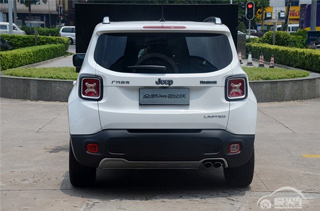 史上最专业的小型SUV，自由侠到店实拍