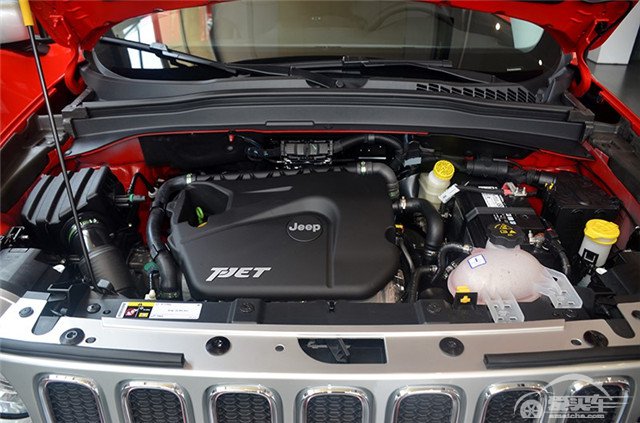 史上最专业的小型SUV，自由侠到店实拍