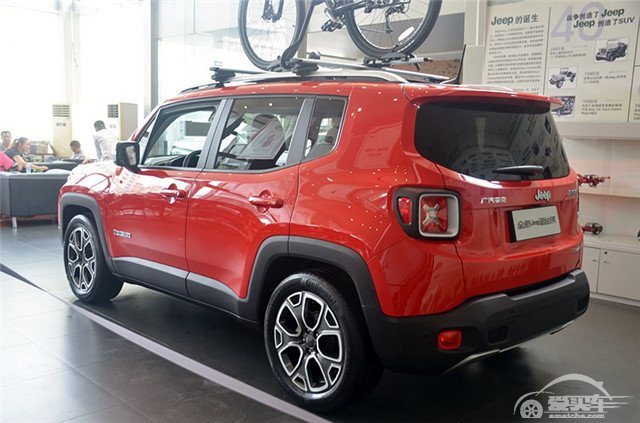 史上最专业的小型SUV，自由侠到店实拍