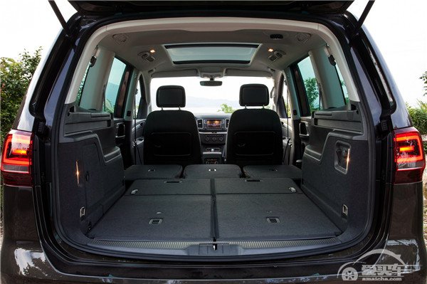 奶爸=MPV≠平庸 拒绝平庸奶爸 大众进口汽车新夏朗 品质大家庭升级之座