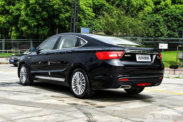 采用四座布局,吉利博瑞G20行政版8月1日上市