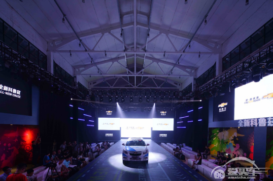 汽车圈的“维密”？雪佛兰新科鲁兹走T秀