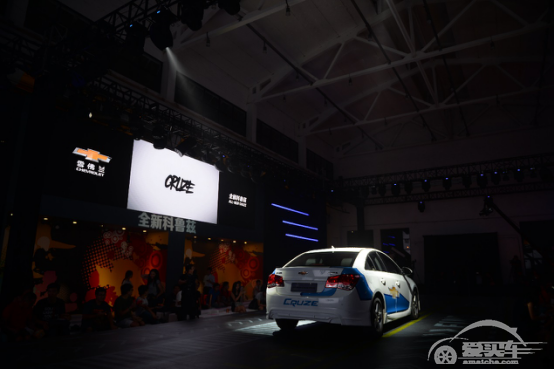 汽车圈的“维密”？雪佛兰新科鲁兹走T秀