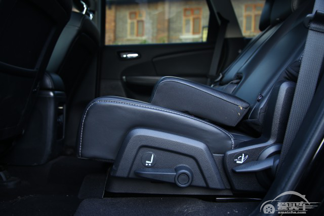 硬汉亦柔情，看美式汽车电影中的道奇情结