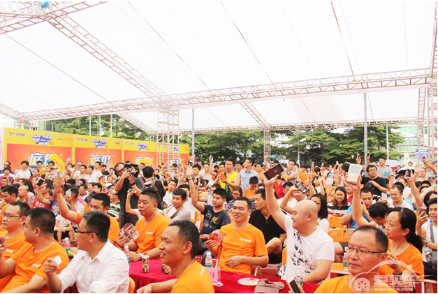 车市回暖 经销商集团提前打响车市促销战