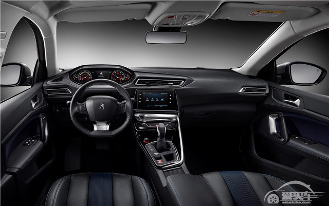 “狮粉”吹响古都集结号 新一代东风标致308闪耀上市