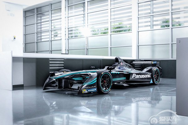 “豹”风来袭 E触即发 捷豹车队即将出征Formula E第三赛季香港站