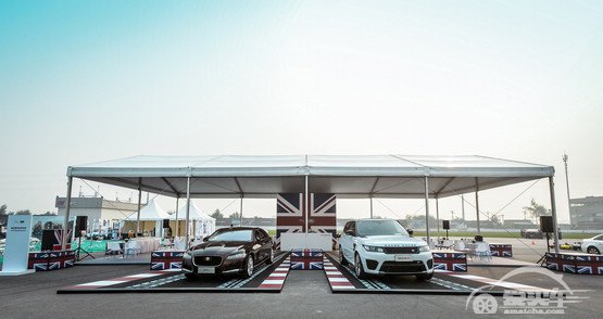 当“英伦绅士”遇上赛道激情 捷豹路虎现身第二届英国赛车节活动