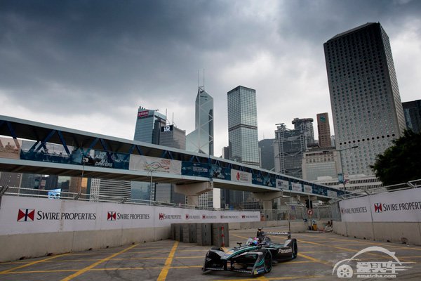 Formula E第三赛季香港站赛事落下帷幕 捷豹车队回归首秀可圈可点