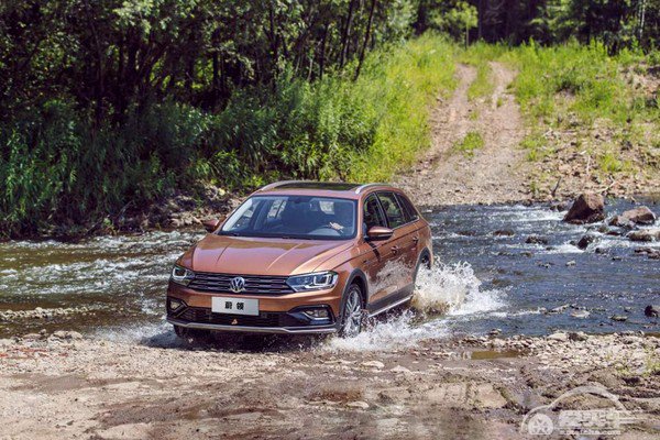 中文定名“蔚领” 一汽-大众全新跨界旅行车首发亮相