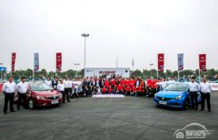  S弯精英挑战“终极十六桩” 威朗CP打造“魔幻弯道法则” 