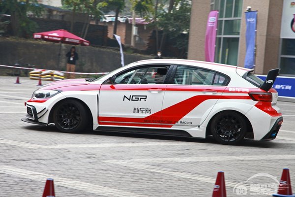 敢不同,英雄梦，观致汽车助力NGR•新车赛再战京城