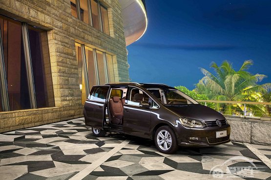 大众进口汽车新夏朗储物“魔术”空间玩转万圣节