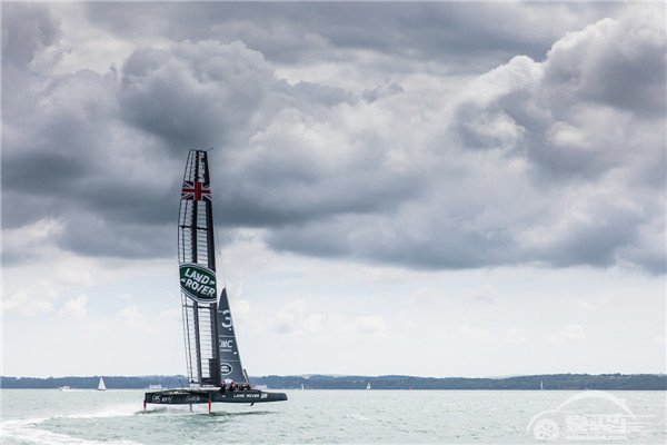 捷豹路虎助力本•安思雷帆船队打造最快“水上赛车”