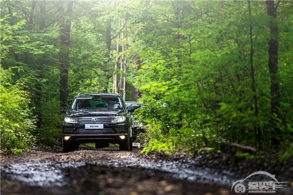 大众进口汽车途锐免费保养进行时