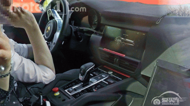 全新平台打造 全新卡宴外观内饰曝光