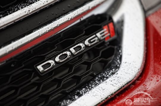 年底购车那些事儿,大气实用就选它