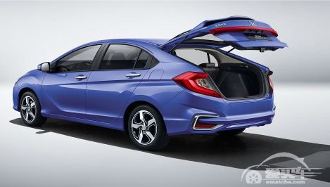 年终购物季,你需要的是一辆能装的竞瑞(GIENIA)