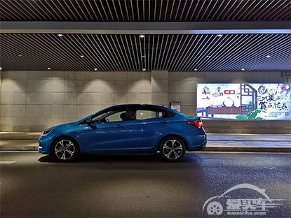 六月毕业季 一定要了解下这款青春力MAX的全新艾瑞泽5