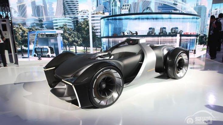 出行生态，飞行概念车，今年CES上的汽车黑科技不再“黑”！