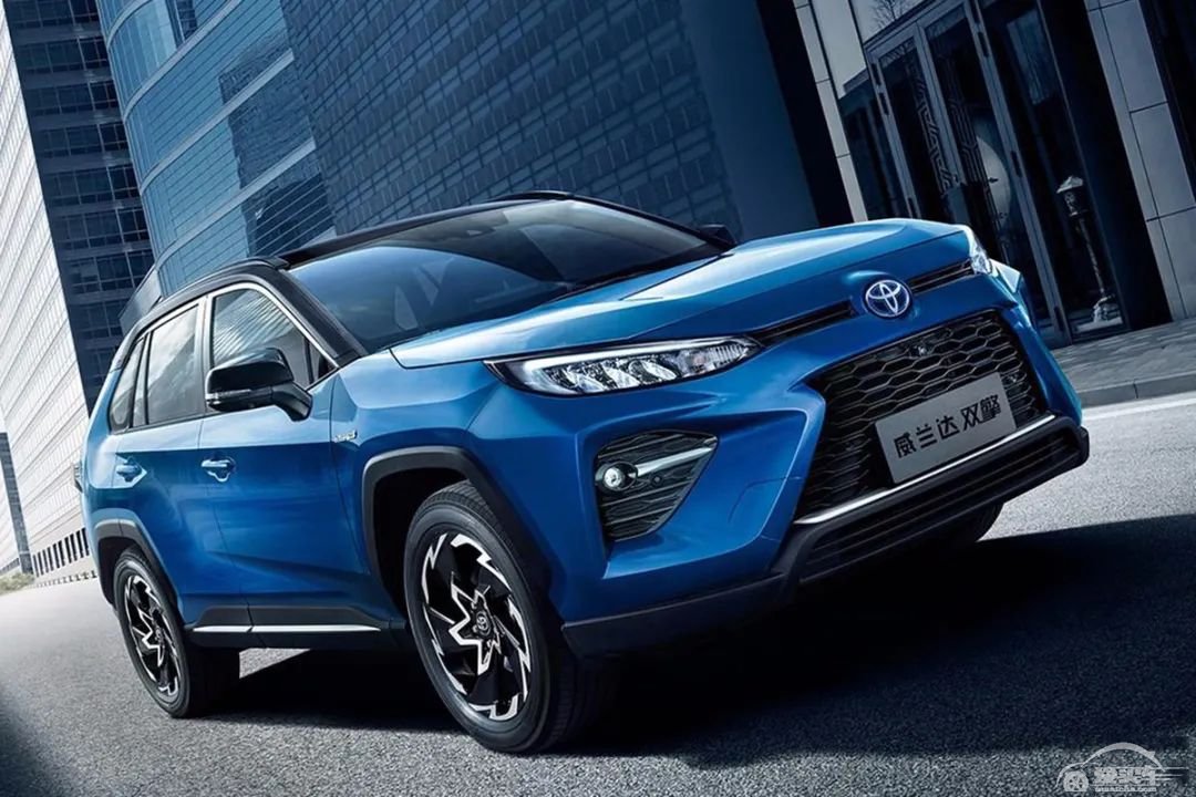 20万合资SUV对决：奇骏VS威兰达，哪款更硬核？