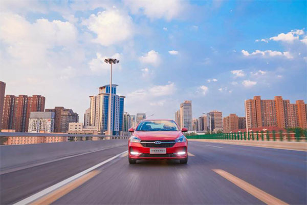  为新青年而生，艾瑞泽5 PRO带你闯进缤纷新世界 