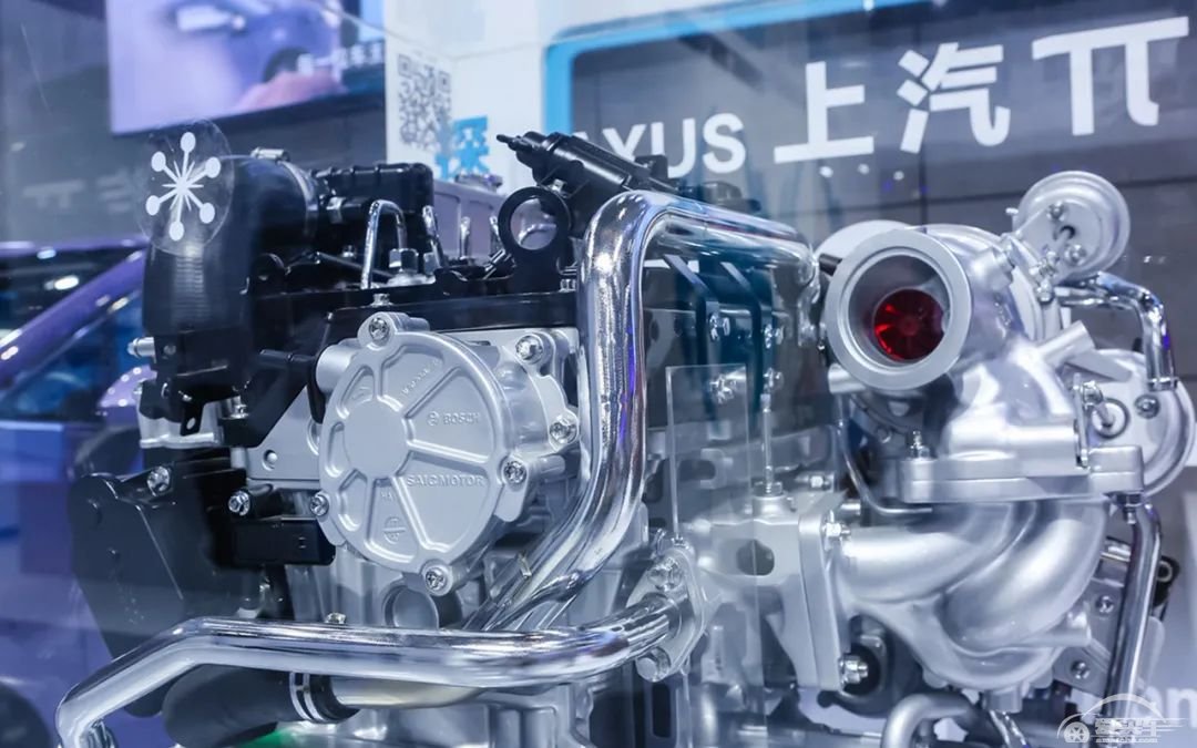 体验上汽MAXUS D90 Pro：差点以为在玩极品飞车！【快车体验296】