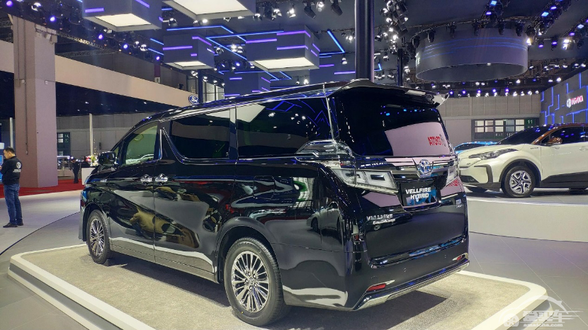 新车速递 | 安全再升级，新款丰田威尔法将于4月底正式上市
