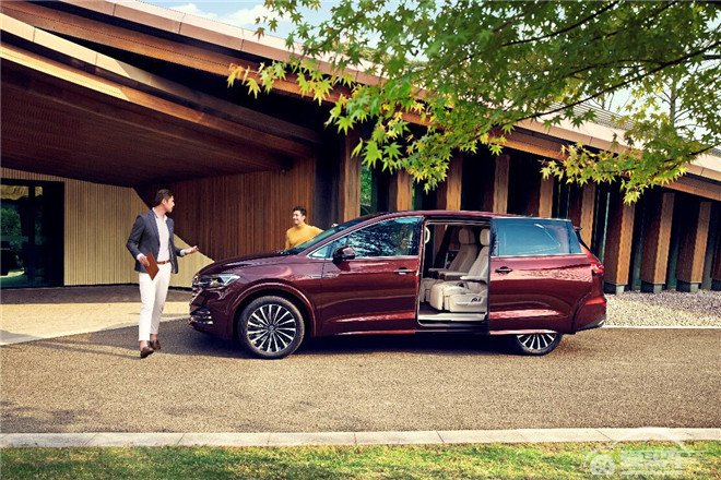 “五五购物节”千企万店精彩纷呈