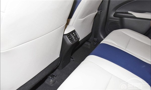 雷克萨斯又加价？UX300e建议零售价36.20—38.50万元