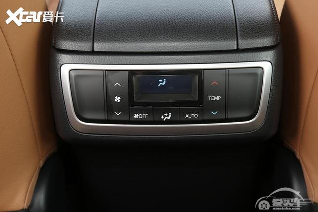 30万元真7座的较量 理想ONE单挑汉兰达