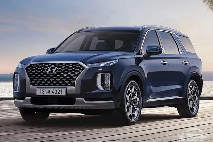 全新奥迪Q7全系标配7座，只要68.98万元起