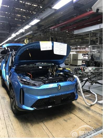 隋忠剑和王胜利接棒柳长庆，奔腾T77 PRO未来可期