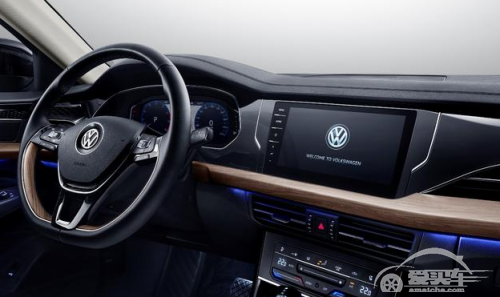 新款上汽大众帕萨特上市，智能又安全