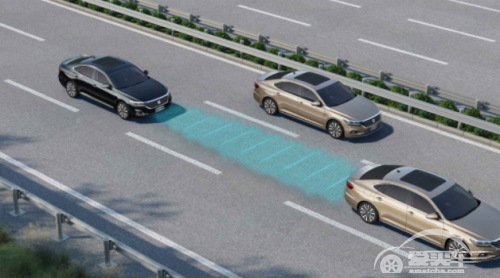 新款上汽大众帕萨特上市，智能又安全