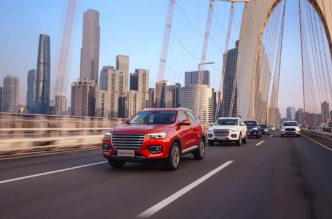  “凭什么这款车能83个月蝉联SUV销售冠军？” 