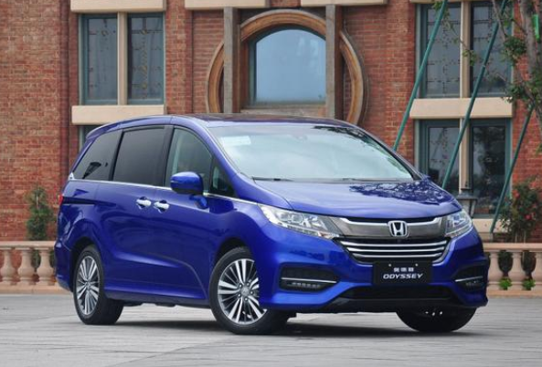  空间大、颜值高，油耗经济 日系家用MPV如何选？ 