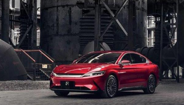  3分钟看车圈：混动汉兰达长这样，大概率换代引入中国 