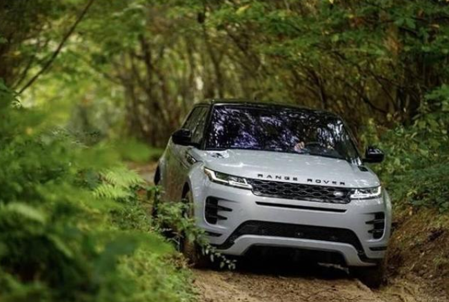  比奥迪Q5L霸气，全系搭载2.0T，这款豪车又成“价格屠夫” 