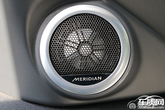 2020款路虎揽胜极光日常实用性测试报告