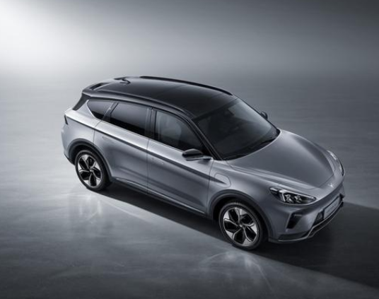  实现5G搭载，ARCFOX的首款量产车 α T都有哪些技艺 