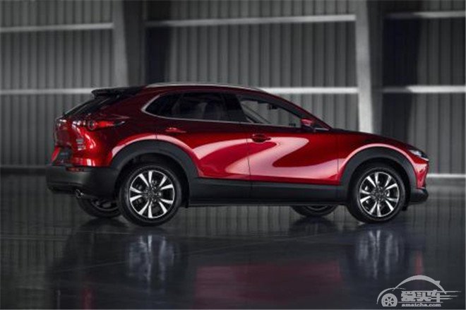 轿跑质感，行旅空间，MAZDA CX-30解锁精致拥车生活